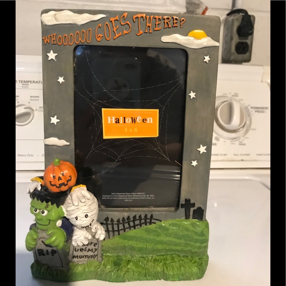 Halloween frame